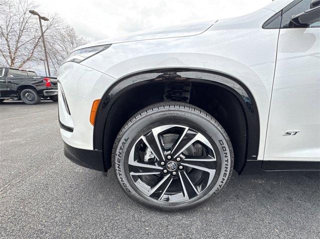 new 2025 Buick Enclave car, priced at $45,176