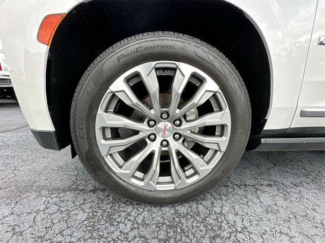 used 2021 GMC Yukon car, priced at $48,900