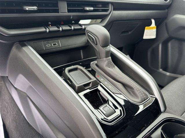 new 2025 Chevrolet Colorado car, priced at $32,999