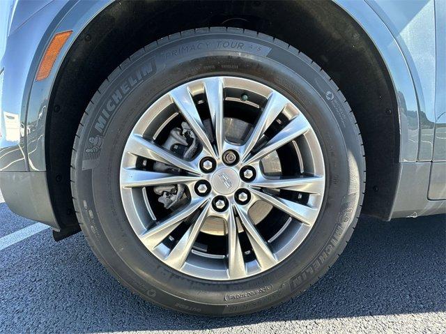 used 2021 Cadillac XT5 car, priced at $32,905