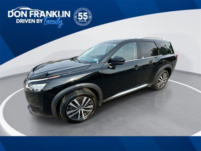 used 2022 Nissan Pathfinder car, priced at $35,442