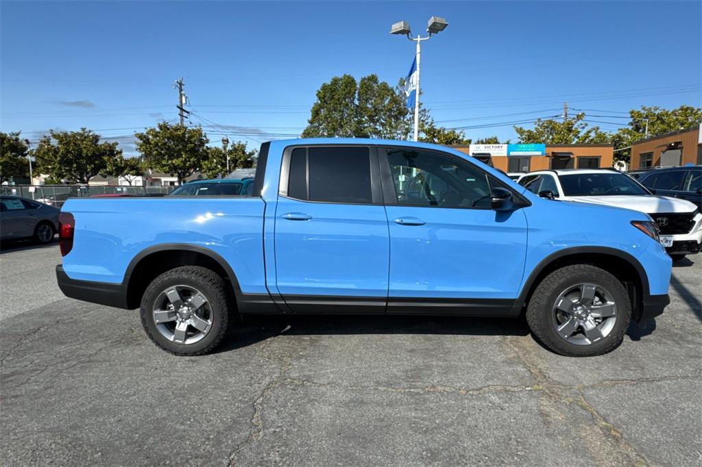 new 2025 Honda Ridgeline car, priced at $47,285