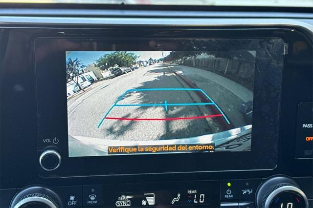 used 2024 Toyota Highlander car, priced at $34,888