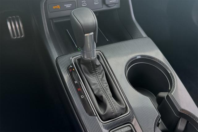 new 2025 Honda Civic Hybrid car, priced at $33,100