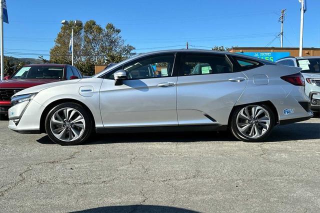 used 2021 Honda Clarity Plug-In Hybrid car, priced at $26,588