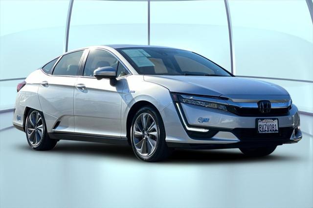 used 2021 Honda Clarity Plug-In Hybrid car, priced at $26,588