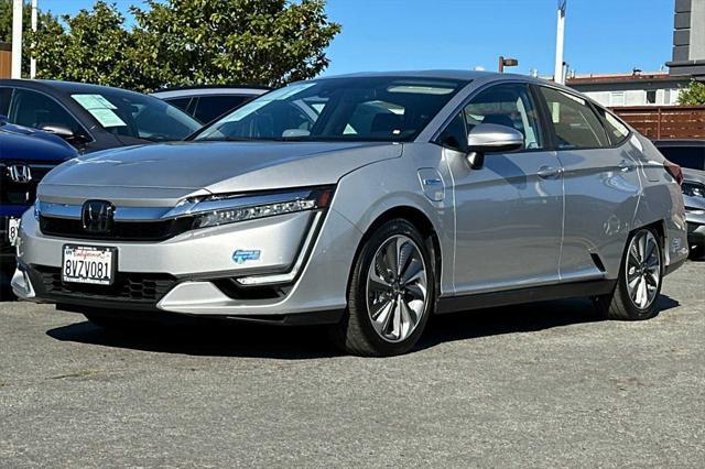 used 2021 Honda Clarity Plug-In Hybrid car, priced at $26,588