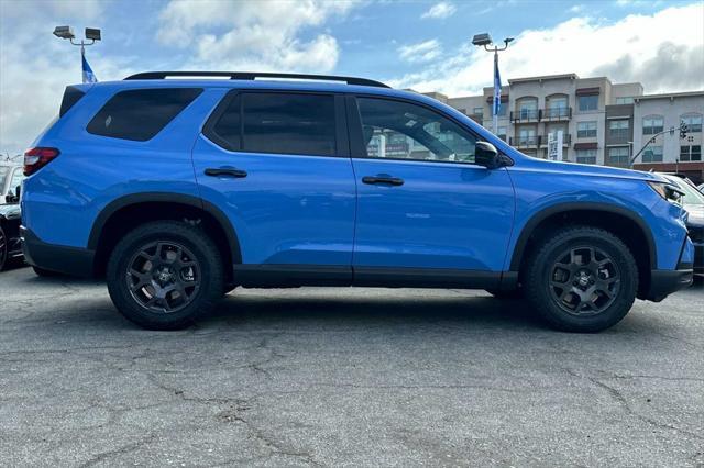 new 2025 Honda Pilot car, priced at $51,250