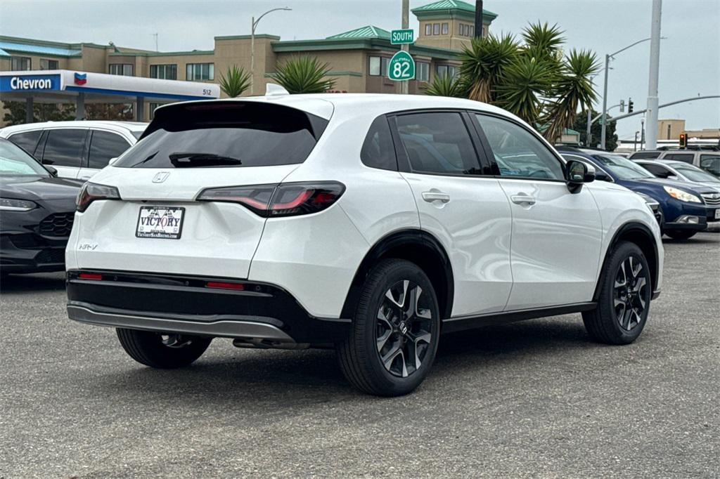 new 2026 Honda HR-V car, priced at $31,900
