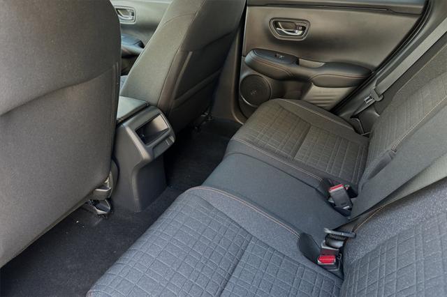 new 2025 Honda HR-V car