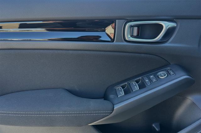 new 2025 Honda Civic Hybrid car, priced at $31,300