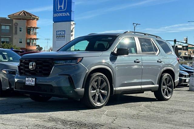 new 2025 Honda Pilot car, priced at $41,940