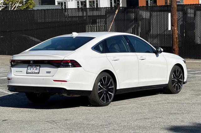 new 2025 Honda Accord Hybrid car, priced at $40,905