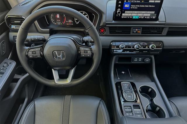 new 2025 Honda Pilot car, priced at $51,505