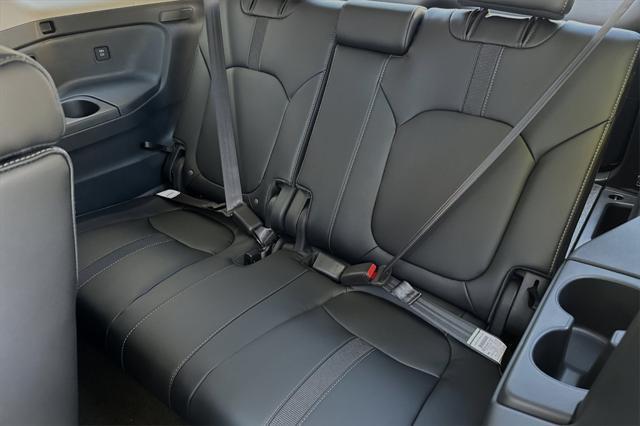 new 2025 Honda Pilot car, priced at $51,505