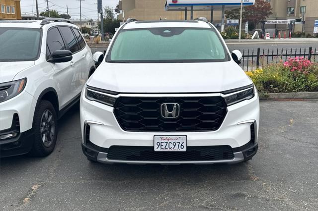 used 2023 Honda Pilot car, priced at $44,988