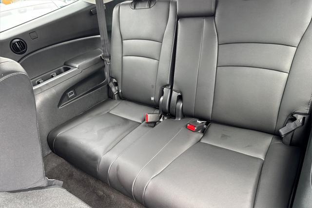 used 2022 Honda Pilot car, priced at $35,988