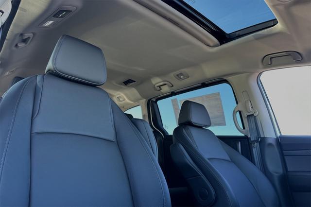 new 2025 Honda Odyssey car, priced at $44,125