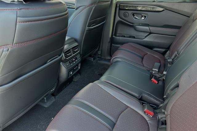 new 2025 Honda Pilot car, priced at $56,030