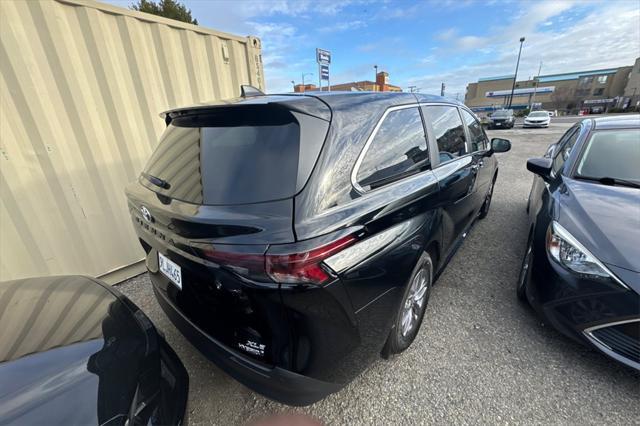 used 2023 Toyota Sienna car, priced at $46,888