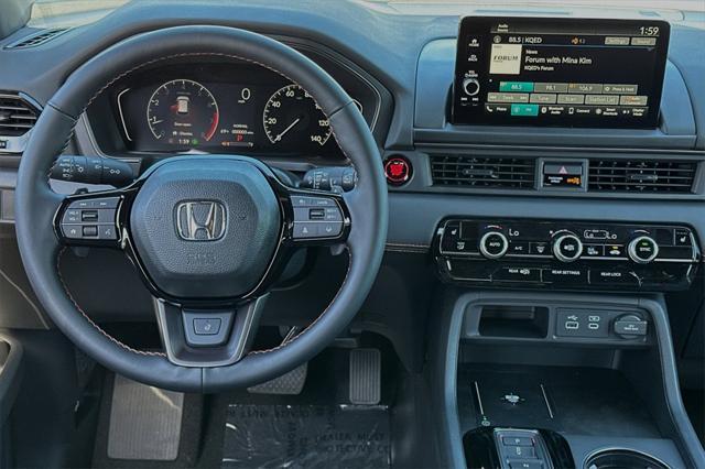new 2025 Honda Pilot car, priced at $51,305