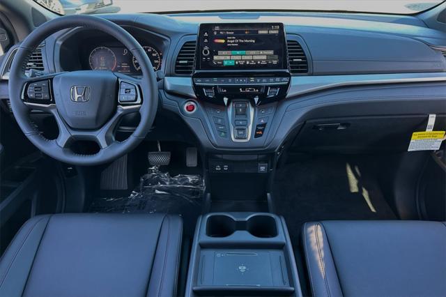 new 2025 Honda Odyssey car, priced at $45,275