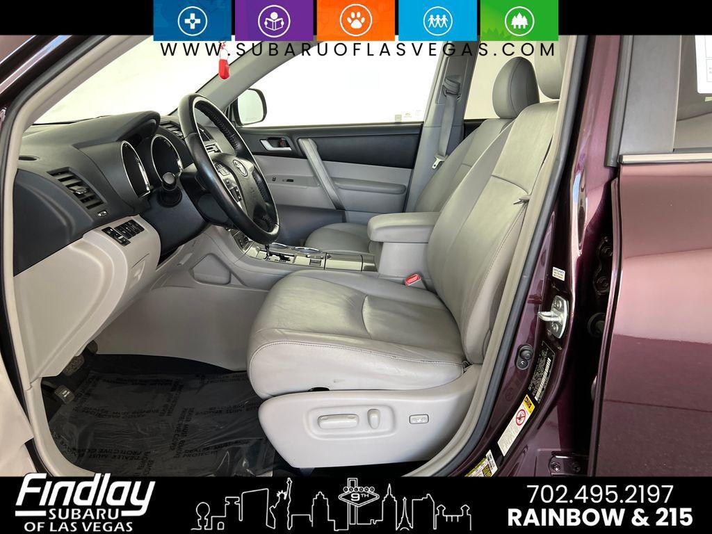 used 2013 Toyota Highlander car, priced at $15,971