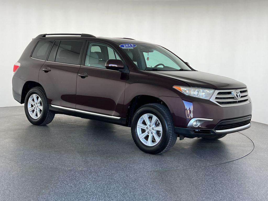 used 2013 Toyota Highlander car, priced at $15,971