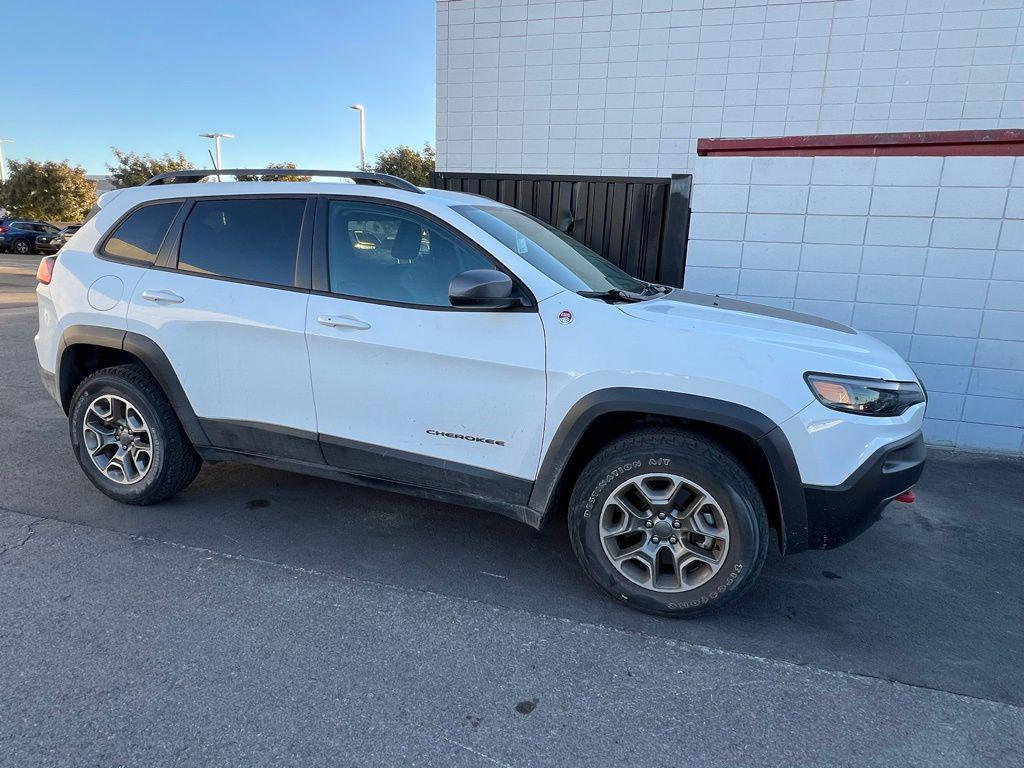 used 2021 Jeep Cherokee car, priced at $19,533