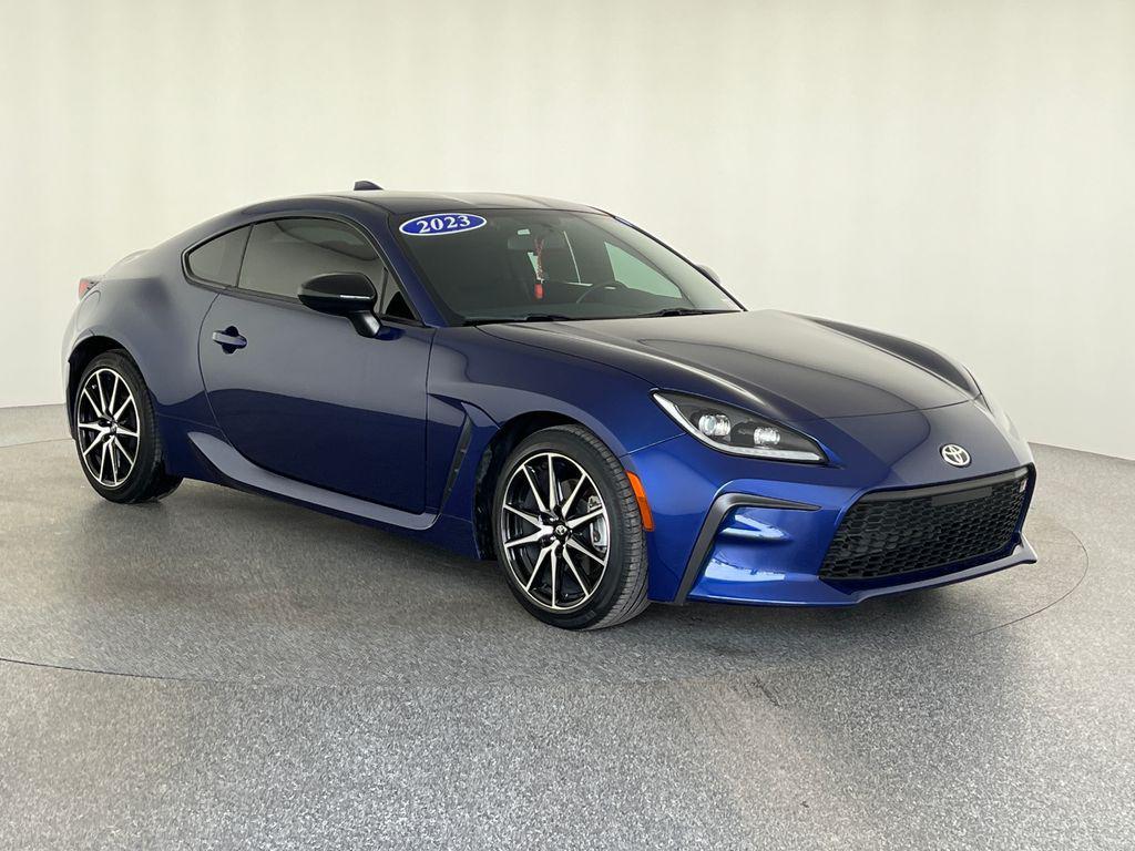 used 2023 Toyota GR86 car, priced at $26,923