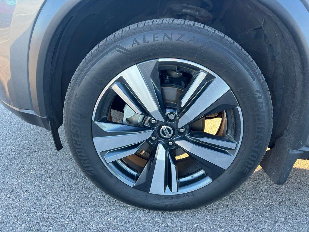 used 2021 Nissan Rogue car, priced at $23,597
