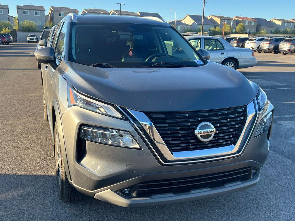 used 2021 Nissan Rogue car, priced at $23,597