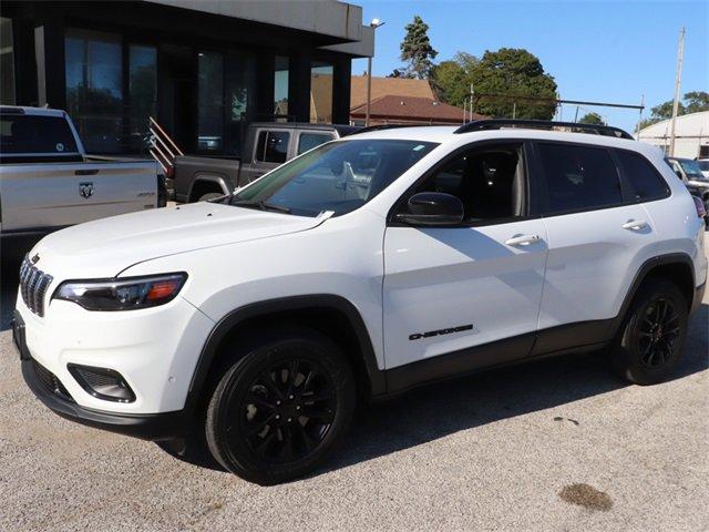 used 2023 Jeep Cherokee car, priced at $25,500