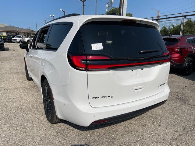 new 2024 Chrysler Pacifica car, priced at $47,800