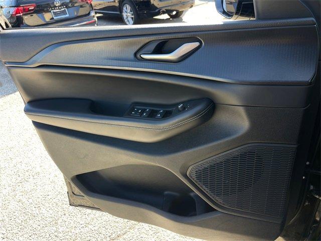 used 2023 Jeep Grand Cherokee car, priced at $26,000