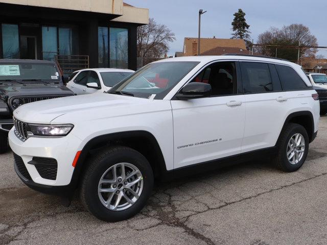 new 2025 Jeep Grand Cherokee car, priced at $37,500