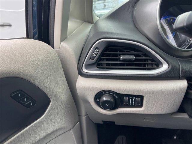 used 2022 Chrysler Pacifica car, priced at $21,300