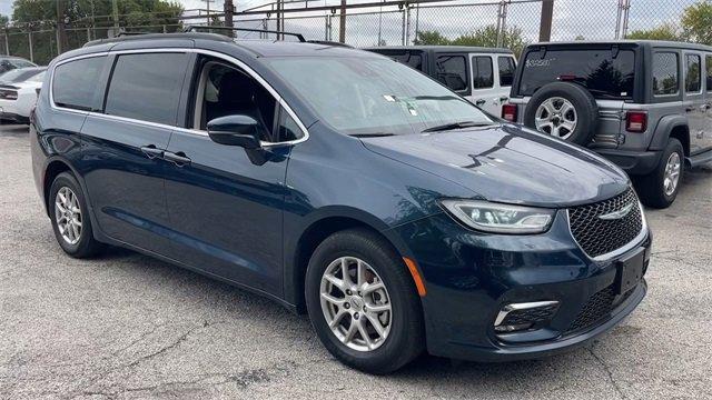 used 2022 Chrysler Pacifica car, priced at $21,300