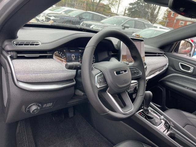 new 2025 Jeep Compass car, priced at $30,500