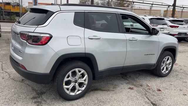 new 2025 Jeep Compass car, priced at $30,500