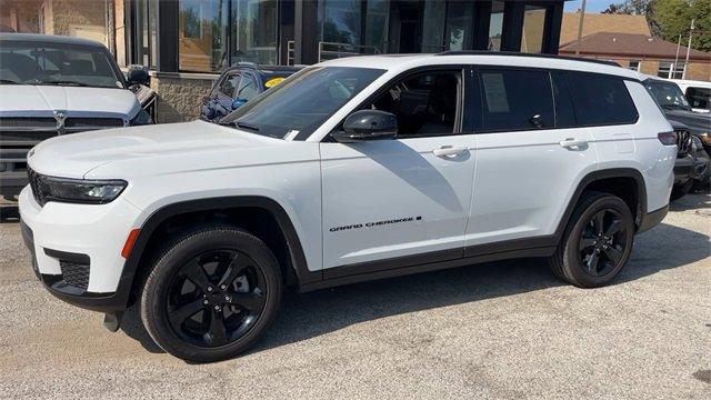 used 2024 Jeep Grand Cherokee L car, priced at $38,000