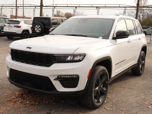 new 2025 Jeep Grand Cherokee car, priced at $49,000