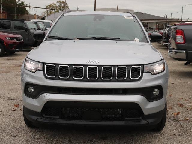 new 2025 Jeep Compass car, priced at $30,600