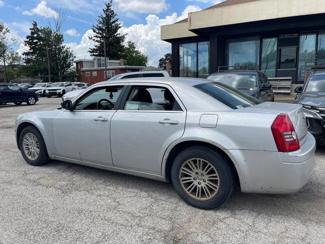 used 2009 Chrysler 300 car, priced at $4,995