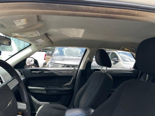 used 2009 Chrysler 300 car, priced at $4,995