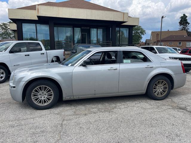 used 2009 Chrysler 300 car, priced at $4,995