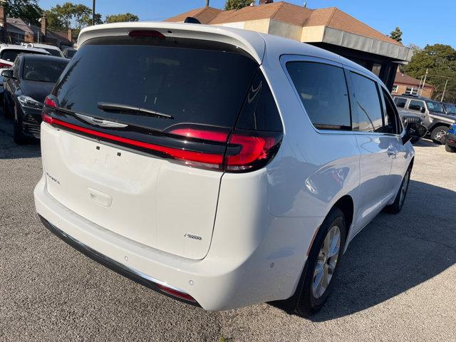 new 2025 Chrysler Pacifica car, priced at $44,100