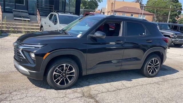 used 2025 Chevrolet TrailBlazer car, priced at $23,000