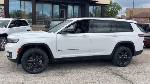 new 2025 Jeep Grand Cherokee L car