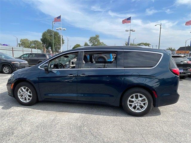 used 2021 Chrysler Pacifica car, priced at $22,400